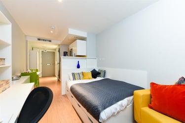 1 bed studio, Merchant Studios, Merchant City, Glasgow, G40AJ - Image 3